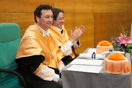 Enrique Navarro Jurado y Manuel Molina Lozano en su investidura como Doctor "Honoris Causa" por la Facultad de Turismo de la Universidad de Málaga. Rectorado. Abril 2016