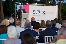Intervención de José Ángel Narváez. Homenaje al personal jubilado o que cumple 25 años de servicio en la Universidad de Málaga. Jardín Botánico. Junio de 2022