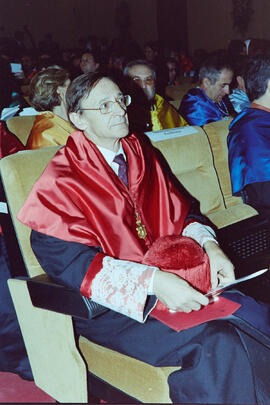 Apertura del Curso Académico 1999/2000 de la Universidad de Málaga. Paraninfo. Octubre de 1999
