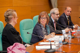 Intervención de Adelaida de la Calle en el homenaje a María Victoria Atencia. Edificio del Rectorado. Diciembre de 2014