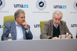 Juan Antonio García Galindo y Francisco Carrillo. Presentación del libro "Celebración de París: Lugares y gentes". Edificio del Rectorado. Octubre de 2017