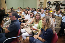Asistentes al acto conmemorativo del 50 Aniversario de la Facultad de Económicas. Facultad de Ciencias Económicas y Empresariales. Octubre de 2015