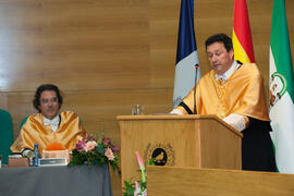 Investidura como Doctor "Honoris Causa" de Manuel Molina Lozano por la Facultad de Turismo de la Universidad de Málaga. Rectorado. Abril 2016