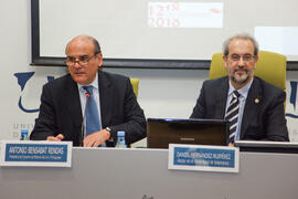 Antonio Bensabat Rendas y Daniel Hernández Ruipérez. Presentación del XVIII Centenario de la Universidad de Salamanca en el X Pleno del Consejo Universitario Iberoamericano (CUIB). Rectorado. Marzo de 2012