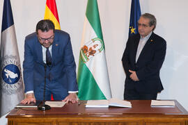 Toma de Posesión de Luis Manuel Ayuso Sánchez como Director de Secretariado de Personal Investigador de la Universidad de Málaga. Edificio del Rectorado.  Marzo de 2016