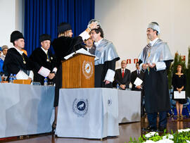 Investidura como Doctor "Honoris Causa" de D. José Antonio Domínguez Bandera por la Universidad de Málaga. Escuela Técnica Superior de Informática y Telecomunicaciones. Mayo de 2010