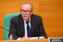 Francisco Ruiz Noguera. Homenaje a María Victoria Atencia. Edificio del Rectorado. Diciembre de 2014