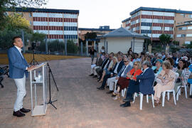 Intervención de Ángel Serrano. Homenaje al personal jubilado o que cumple 25 años de servicio en la Universidad de Málaga. Jardín Botánico. Junio de 2019