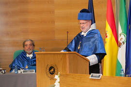 Antonio Luque en su investidura como Doctor "Honoris Causa" por la Facultad de Ciencias de la Universidad de Málaga. Edificio del Rectorado. Octubre de 2016