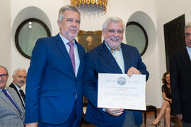 Entrega de Título de Socio. 230º Aniversario de la Sociedad Económica Amigos del País. Plaza de la Constitución. Septiembre de 2019