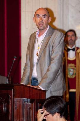 Intervención de Eduardo Zorrilla en la entrega de la Medalla de la Ciudad y el título de Hijo Predilecto a Eugenio Chicano. Ayuntamiento de Málaga. Octubre de 2014