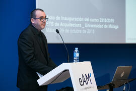 Carlos Rosa Jiménez. Inauguración del curso 2018-2019 de la Escuela Técnica Superior de Arquitectura de la Universidad de Málaga. Paraninfo. Octubre de 2018