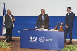 Toma de posesión de Ernesto Santiago González Mesa como profesor titular del Área de Obstetricia y Ginecología (vinculada SAS) de la Universidad de Málaga. Toma de posesión de nuevos catedráticos y profesores titulares de la Universidad de Málaga. Paraninfo. Noviembre de 2023