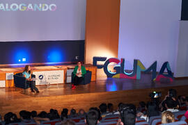 "Dialogando" con Clara Grima. Escuela de Ingenierías Industriales de la Universidad de Málaga. Mayo de 2024