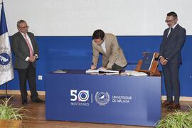Toma de posesión de Alberto Gabriel Salguero Hidalgo como profesor titular del Área de Química Inorgánica de la Universidad de Málaga. Toma de posesión de nuevos catedráticos y profesores titulares de la Universidad de Málaga. Paraninfo. Noviembre de 2023