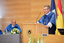 Miguel Delibes de Castro en su investidura como Doctor "Honoris Causa" por la Facultad de Ciencias de la Universidad de Málaga. Rectorado. Junio de 2014
