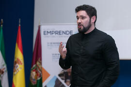 Conferencia de Luis Olmedo ‘El camino de la ilusión’. Seminario "Emprende 21. Territorio y Emprendimiento". Paraninfo. Noviembre de 2018