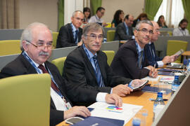 Asistentes al encuentro de rectores de Brasil, Portugal y España: Fomento de la cultura emprendedora. Edificio del Rectorado. Octubre de 2015
