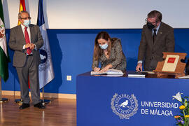 Toma de posesión de Ana Belén Ruiz Mora como nueva profesora titular del Área de Métodos Cuantitativos para la Economía y la Empresa de la Universidad de Málaga. Paraninfo. Diciembre de 2021