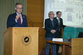 Miguel Porras en la toma de Posesión de los nuevos catedráticos y profesores titulares. Edificio del Rectorado. Marzo de 2017