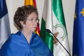 Investidura como Doctor "Honoris Causa" de D.ª Margarita Salas Falgueras por la Universidad de Málaga. Facultad de Medicina. Octubre de 2009