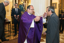 Entrega de medallas de la Cofradía de los Estudiantes. Misa de Lunes Santo. Iglesia de San Agustín. Abril de 2019