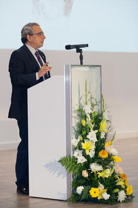 José Ángel Narváez. Homenaje en recuerdo del profesor José María Troya. Salón de Actos de la Escuela Técnica Superior de Ingeniería Informática. Octubre de 2016