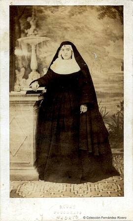 Madrid, retrato de la actriz Francisca Muñoz en el papel de Isabel de Segura de "Los Amantes de Teruel". Rivas.
