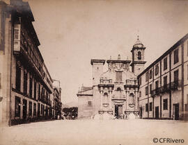 La Coruña, iglesia de San Jorge obra de Fernando de Casas Novoa, fachada en la plaza del Marqués de San Martín. Valentín Medía.