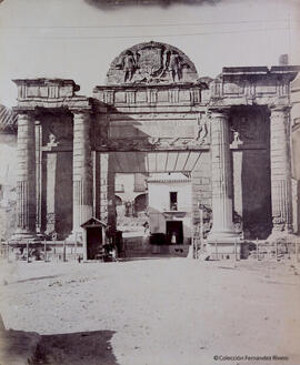 Córdoba. Puerta del Puente. Antonio Palomares.