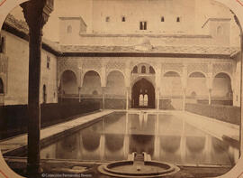 Granada, Alhambra, Patio de los Arrayanes. Conde de Vernay.