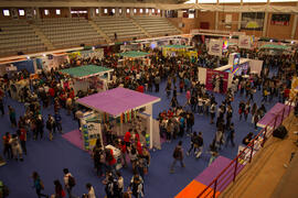 Vista del pabellón. Jornadas de Puertas Abiertas de la Universidad de Málaga. Complejo Polideportivo Universitario. Abril de 2015