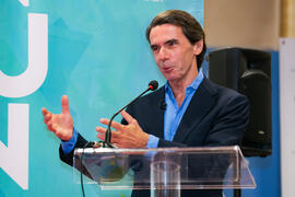 José María Aznar. Encuentro en los Cursos de Verano de la Universidad de Málaga. Edificio del Rectorado. Julio de 2018