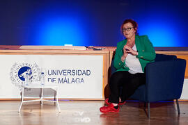 "Dialogando" con Clara Grima. Escuela de Ingenierías Industriales de la Universidad de Málaga. Mayo de 2024