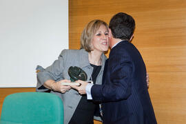 Nombramiento de D. Fernando Ocaña como Alumno de Honor de Facultad de Ciencias Económicas y Empresariales de la Universidad de Málaga. Rectorado. Marzo de 2009