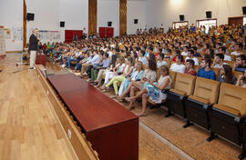 Acto de bienvenida a los alumnos de primer curso de Económicas. Paraninfo. Septiembre de 2014
