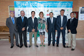 Pedro Montiel, Adelaida de la Calle y otros miembros de la gala del deporte de la Universidad de Málaga. Mayo de 2014