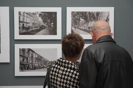 Inauguración de la exposición de fotografías de Roisin "Málaga, una visión panorámica". Rectorado. Diciembre de 2006