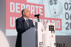 Pedro Montiel en la Gala del Deporte Universitario 2017. Escuela Técnica Superior de Ingeniería de Telecomunicaciones. Junio de 2017