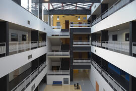 Interior. E.T.S.I de Ingeniería Industrial. Campus de Teatinos. Abril de 2016