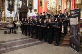 Concierto de Navidad de la Coral Sancti Petri homenaje a la Facultad de Económicas. Iglesia de los Mártires. Diciembre de 2015