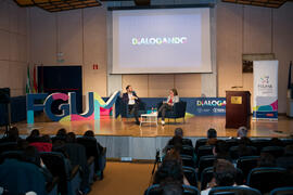Pere Estupinyà y Esther Luque. Conferencia "Dialogando", con Pere Estupinyà. Facultad de Ciencias. Octubre de 2018