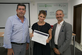 Entrega de diploma. Curso "Patrimonio y Turismo Cultural". Cursos de Verano de la Universidad de Málaga. Vélez Málaga. Julio de 2018