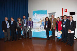 Foto de grupo. Acto inaugural del 4º Congreso Internacional de Actividad Físico-Deportiva para Mayores. Escuela Técnica Superior de Ingeniería Informática y Telecomunicaciones. Marzo de 2011