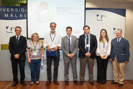 Encuentro de rectores de Brasil, Portugal y España: Foto de grupo tras el debate acerca del fomento de la cultura emprendedora. Edificio del Rectorado. Octubre de 2015