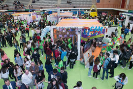 Estand de Filosofía y Letras y el Centro de Magisterio María Inmaculada. Jornadas de Puertas Abiertas de la Universidad de Málaga. Complejo Polideportivo Universitario. Abril de 2018