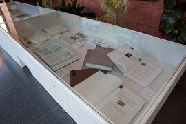 Exposición "Libros y luz para el tercer milenio". Biblioteca General. Abril 2015