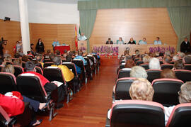 Investidura como Doctor "Honoris Causa" de D. Alfonso Canales Pérez Bryan por la Universidad de Málaga. Salón de Actos del Rectorado. Mayo de 2005