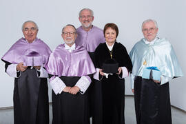 Retrato de grupo previo a la investidura de Heliodoro Carpintero como Doctor "Honoris Causa" por la Facultad de Psicología de la Universidad de Málaga. Edificio del Rectorado. Mayo de 2019