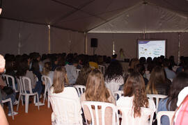 Conferencia. Jornadas de Puertas Abiertas de la Universidad de Málaga. Complejo Polideportivo Universitario. Abril de 2015